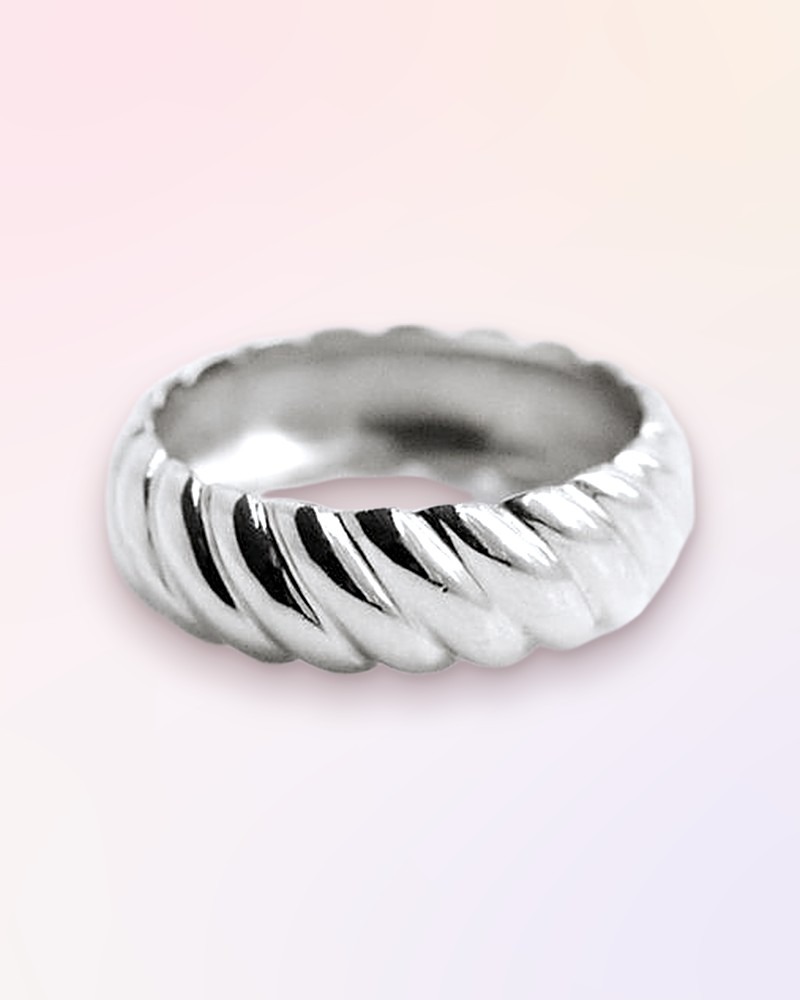 the twist rope ring in silver